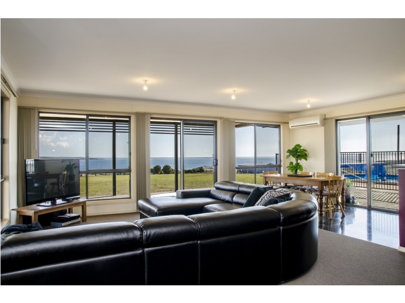 13 Brougham Place, Streaky Bay SA 5680