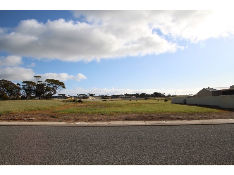 4 Wharff Street, Streaky Bay SA 5680