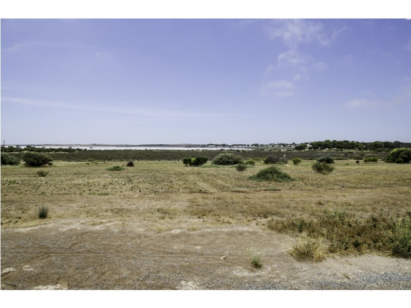 7 Oscar Williams Drive, Streaky Bay SA 5680