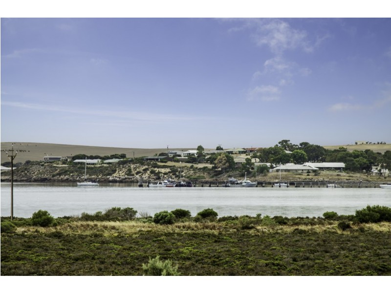 7 Oscar Williams Drive, Streaky Bay SA 5680