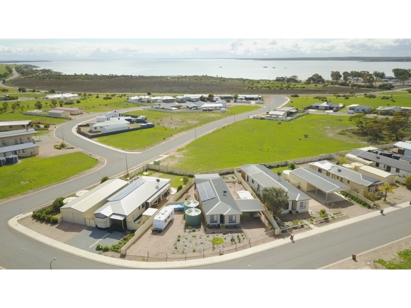 16 Wharff Street, Streaky Bay SA 5680
