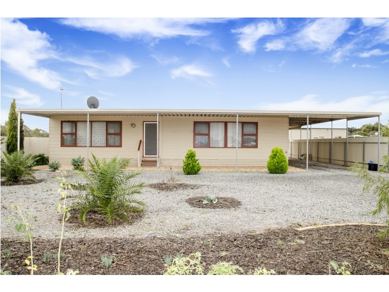 47 Flinders Highway, Port Kenny SA 5671