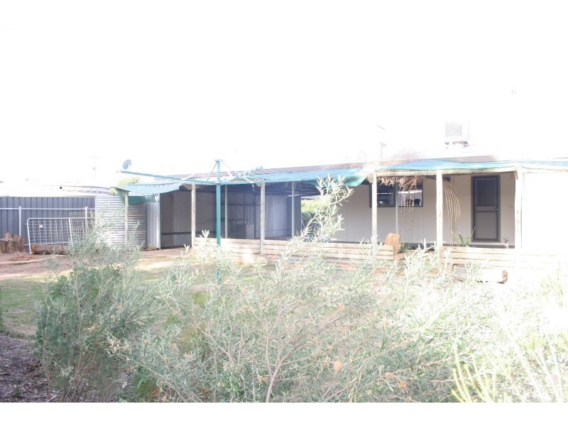 5 Camplin St, Wudinna SA 5652