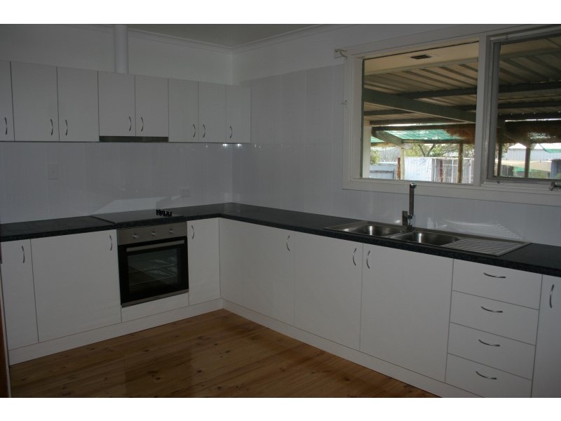 5 Camplin St, Wudinna SA 5652