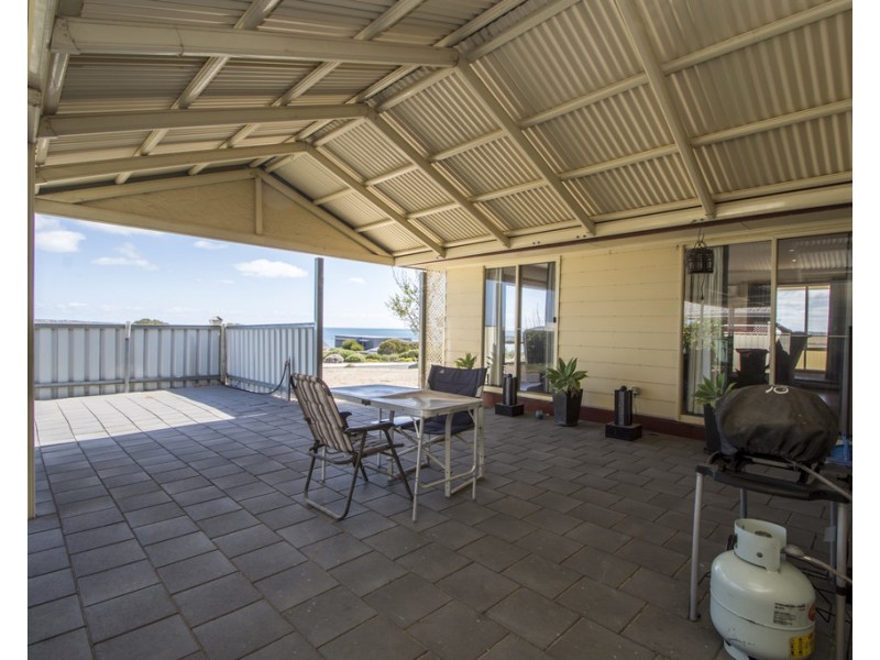 26 Flinders Drive, Streaky Bay SA 5680