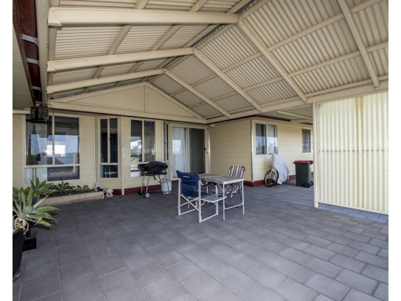 26 Flinders Drive, Streaky Bay SA 5680