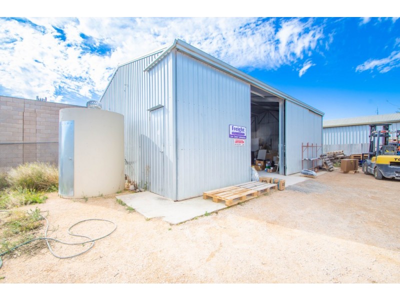 14-16 Bay Road, Streaky Bay SA 5680