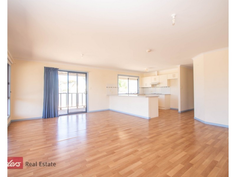 2 East Terrace, Streaky Bay SA 5680