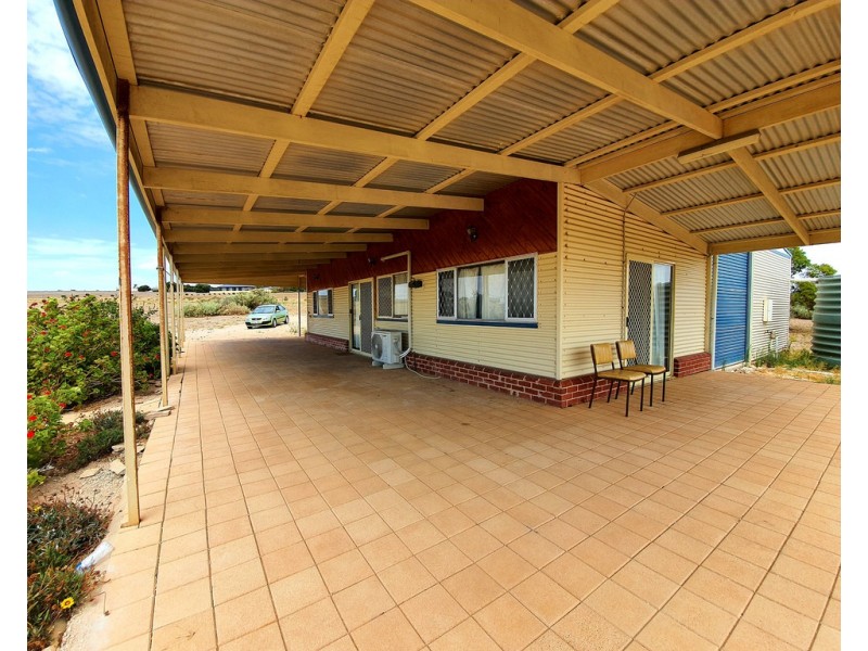 18 Fredrick Drive, Streaky Bay SA 5680