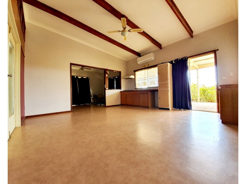 18 Fredrick Drive, Streaky Bay SA 5680