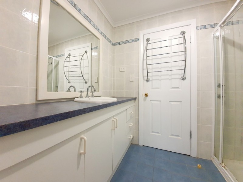 27 Wells Street, Streaky Bay SA 5680