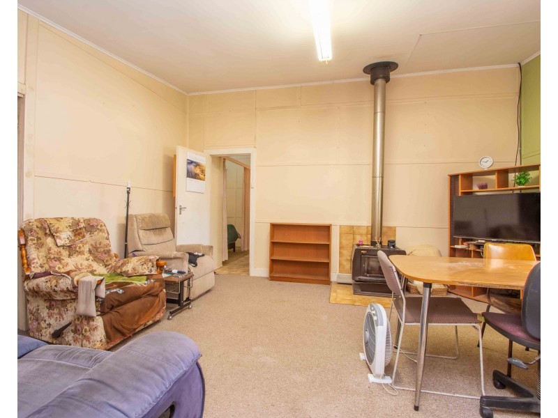 8 Main Street, Haslam SA 5680