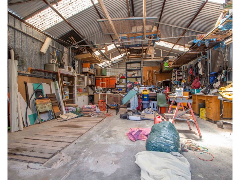8 Main Street, Haslam SA 5680