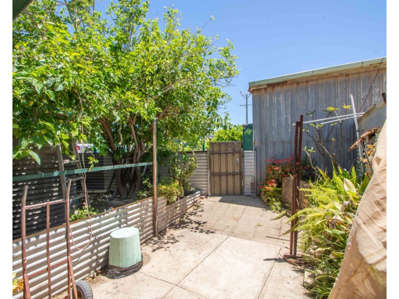 8 Main Street, Haslam SA 5680
