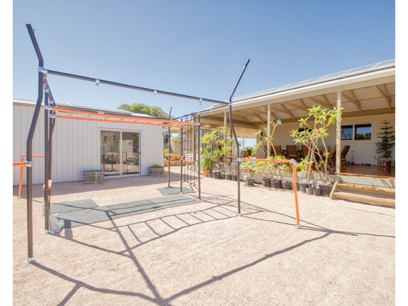 6 Seaview Road, Perlubie SA 5680