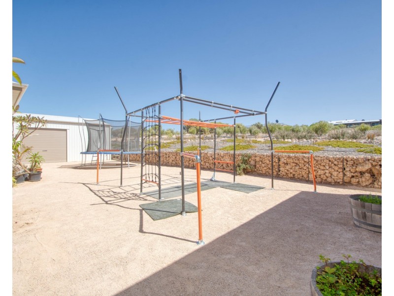 6 Seaview Road, Perlubie SA 5680