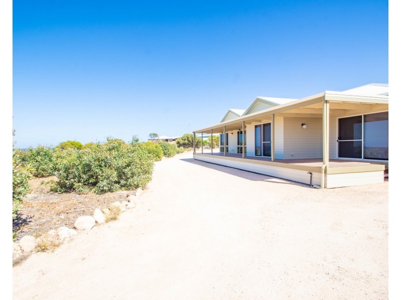 6 Seaview Road, Perlubie SA 5680