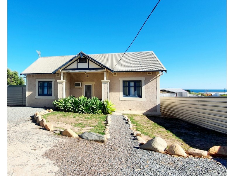30 Wells Street, Streaky Bay SA 5680