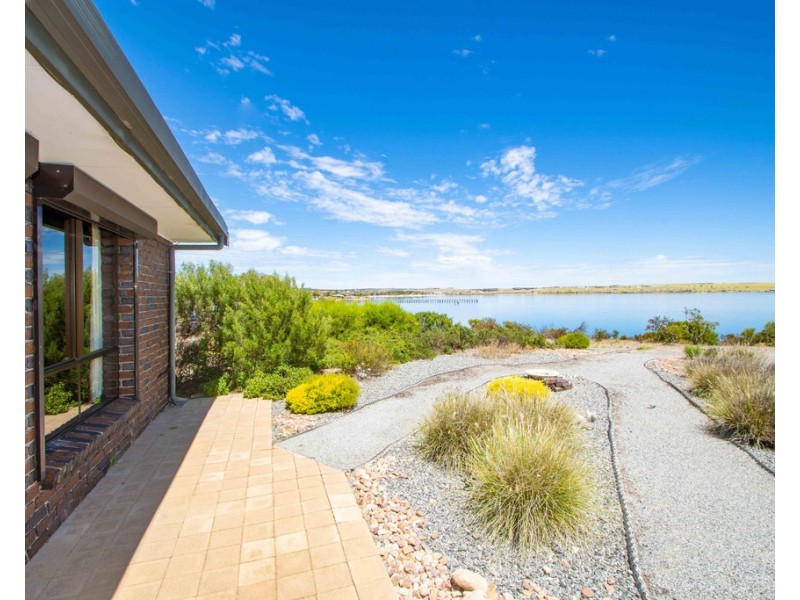 5A Flinders Drive, Streaky Bay SA 5680