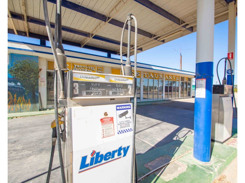 32651 Eyre Highway, Poochera SA 5655