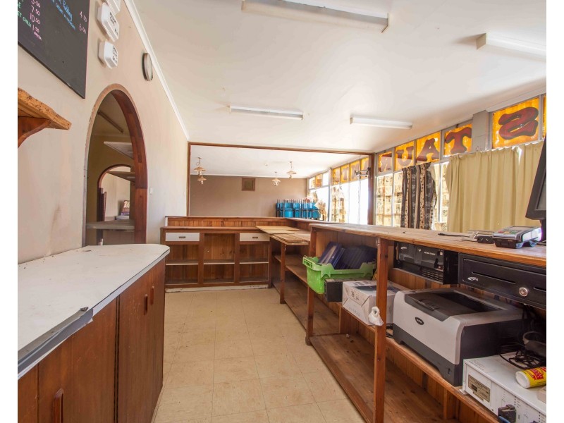 32651 Eyre Highway, Poochera SA 5655