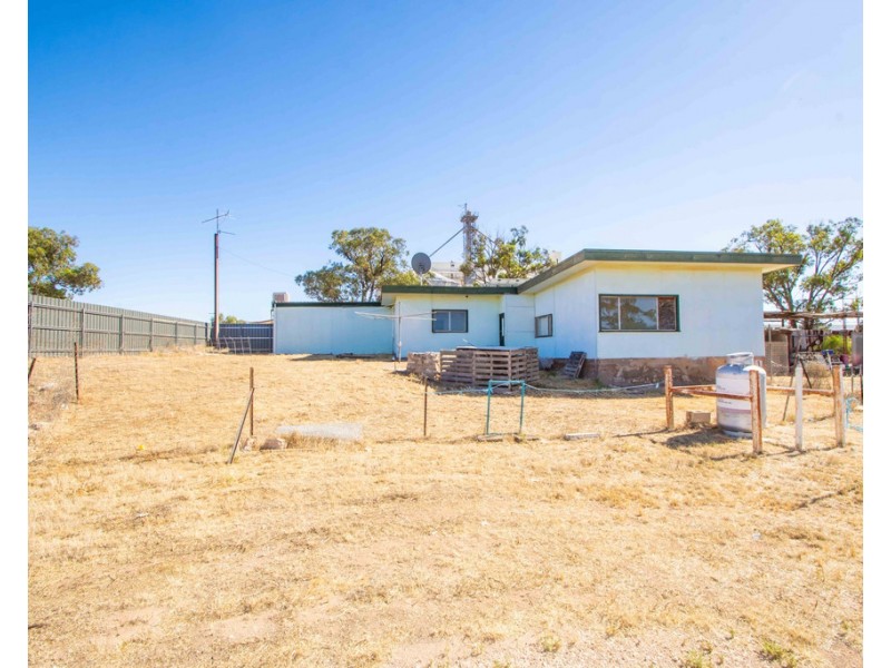 32651 Eyre Highway, Poochera SA 5655