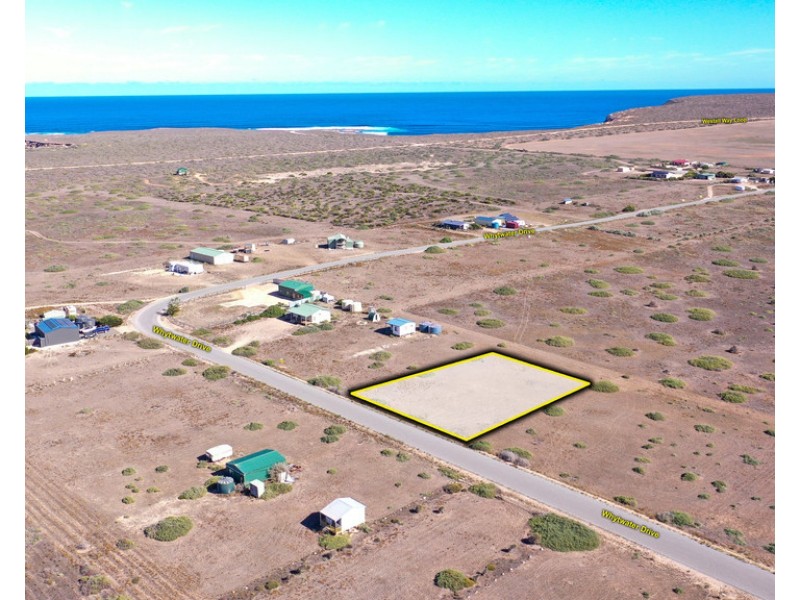 18 Whytwater Drive, Westall SA 5680