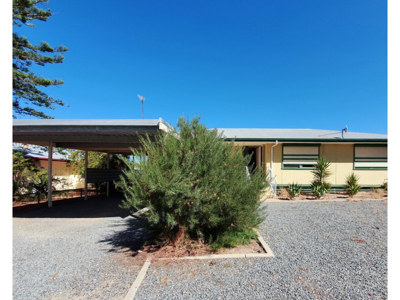 56 Redding Road, Streaky Bay SA 5680