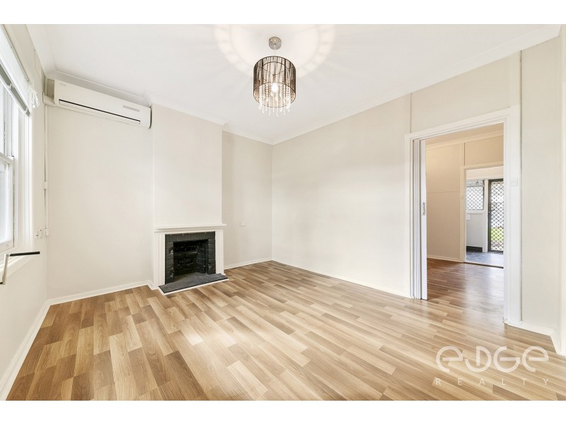 33 Secombe Street, Elizabeth Grove SA 5112