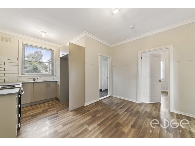 33 Secombe Street, Elizabeth Grove SA 5112