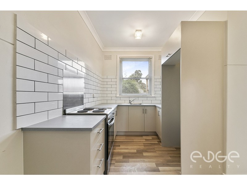 33 Secombe Street, Elizabeth Grove SA 5112