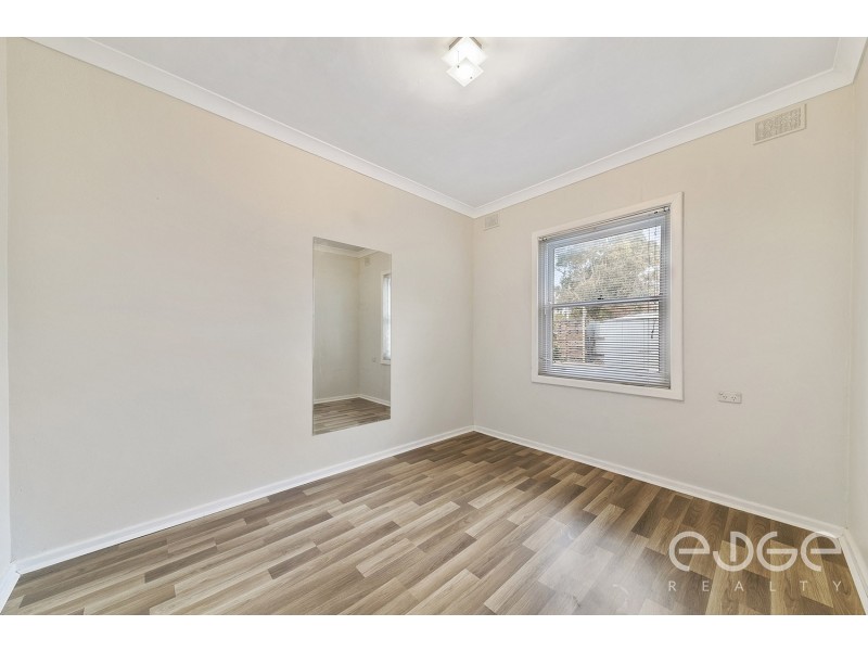 33 Secombe Street, Elizabeth Grove SA 5112