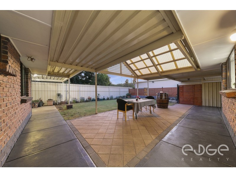 18-19 Colchester Court, Salisbury Heights SA 5109