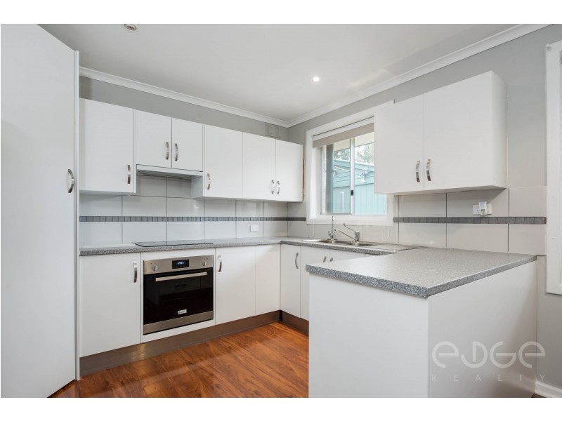 30 Woodlands Road, Elizabeth Downs SA 5113