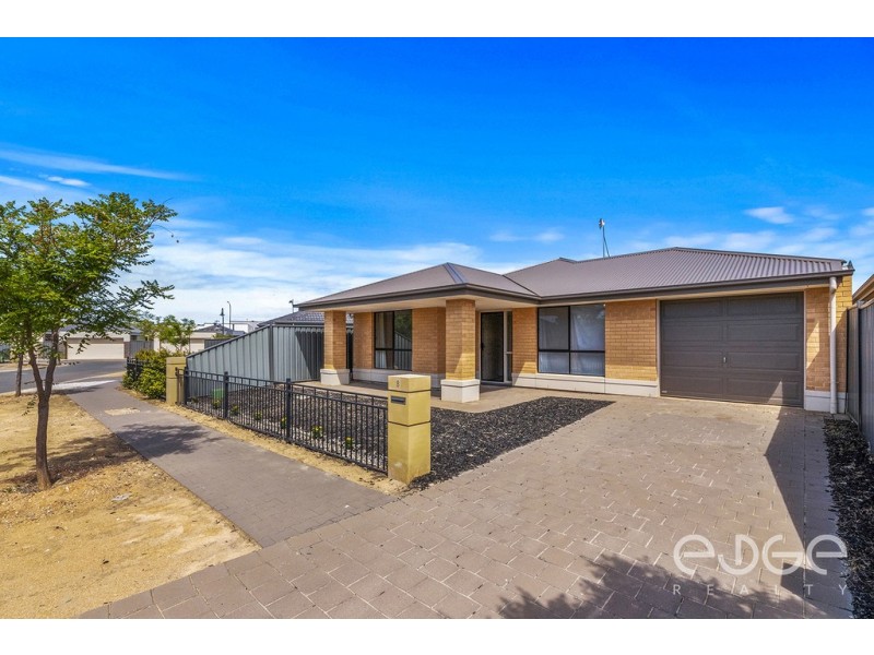 8 Huron Street, Andrews Farm SA 5114