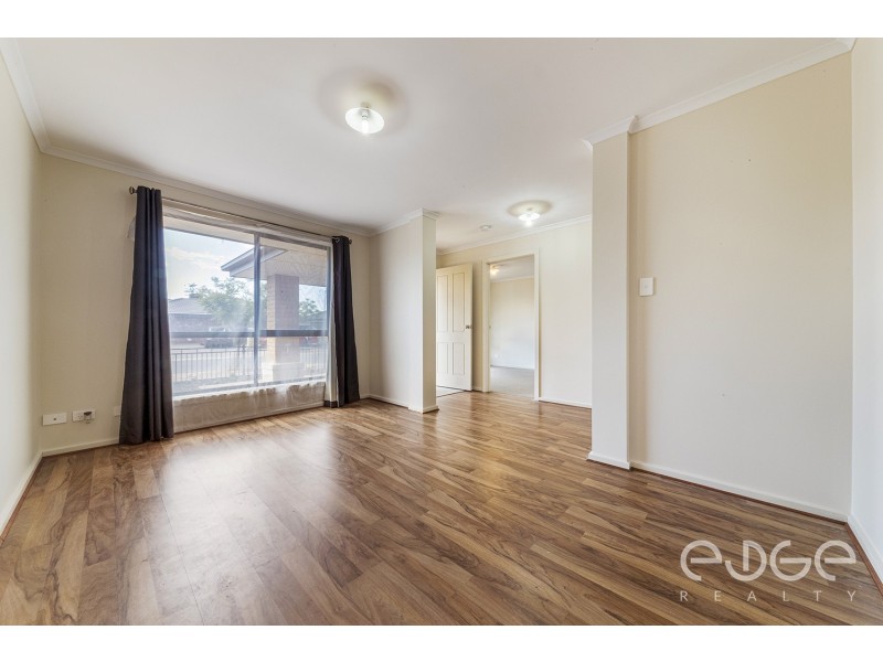 8 Huron Street, Andrews Farm SA 5114