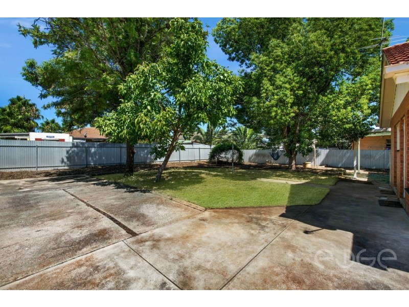 8 Seatown Road, Elizabeth Park SA 5113