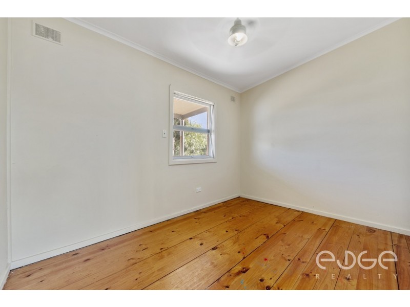 25 Crabb Road, Smithfield Plains SA 5114