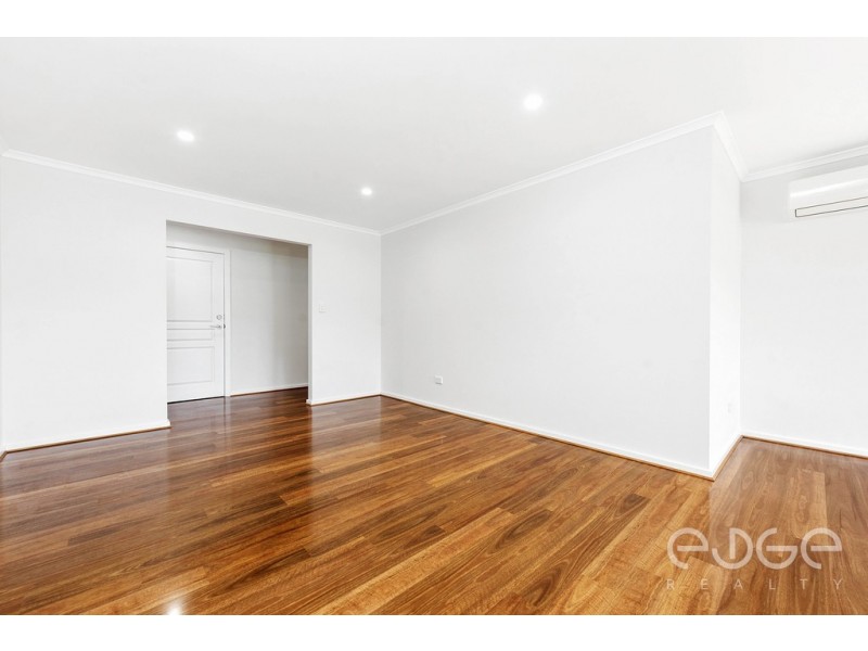 8 Vista Court, Hillbank SA 5112