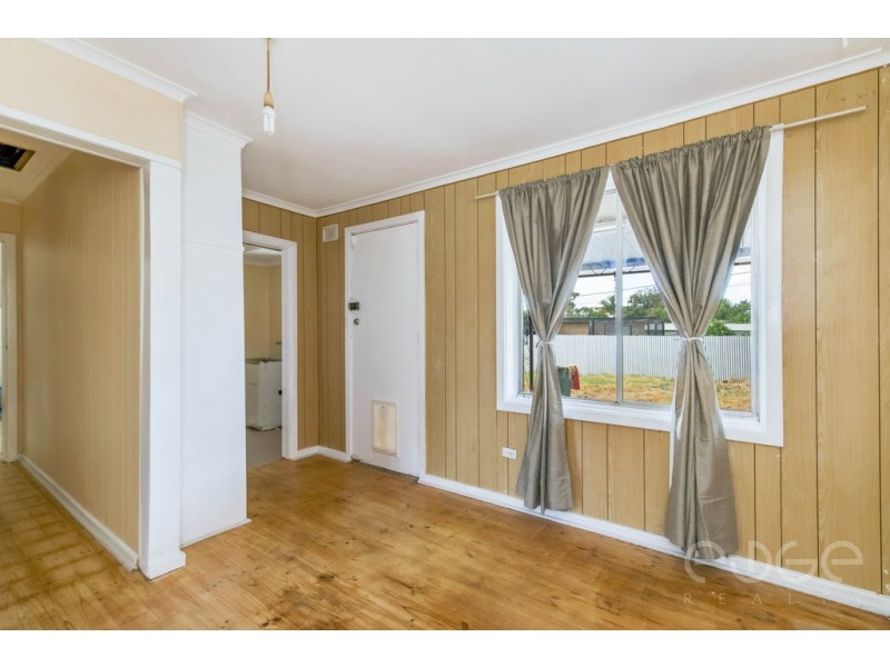 60 Marcian Avenue, Elizabeth Downs SA 5113