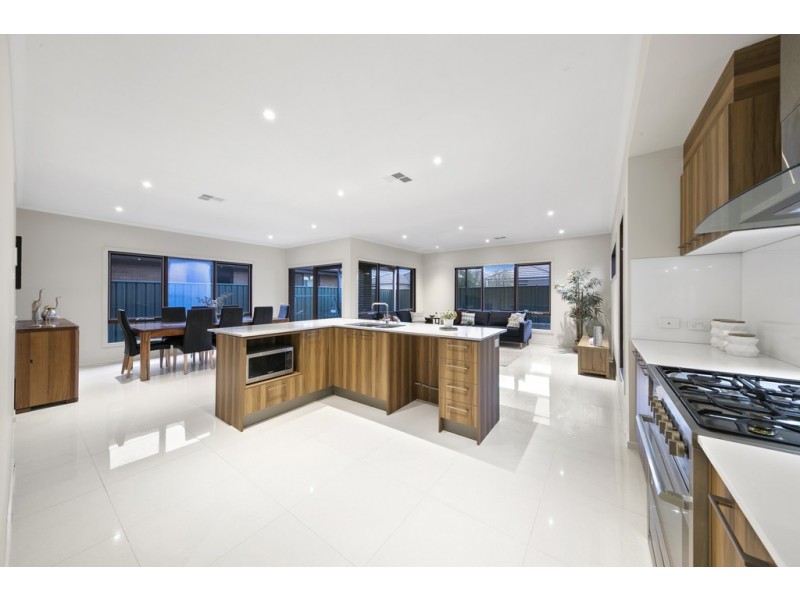 91 The Boulevard, Parafield Gardens SA 5107