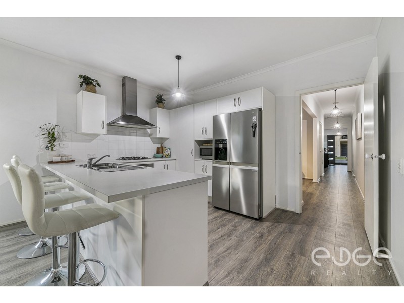 15 Mapleton Circuit, Mawson Lakes SA 5095