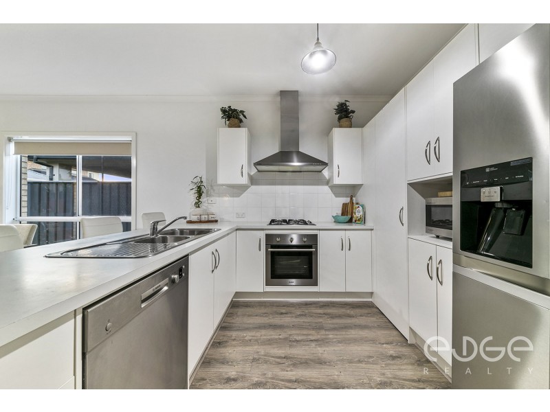 15 Mapleton Circuit, Mawson Lakes SA 5095