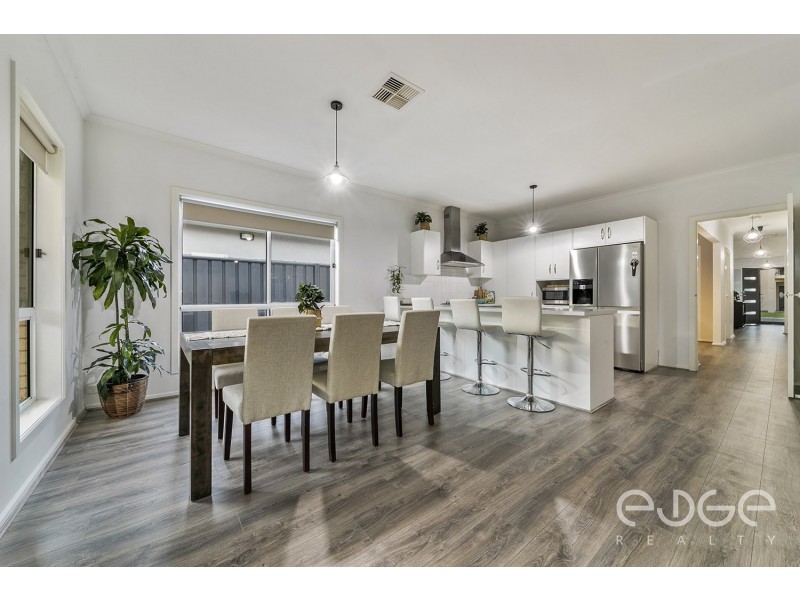 15 Mapleton Circuit, Mawson Lakes SA 5095