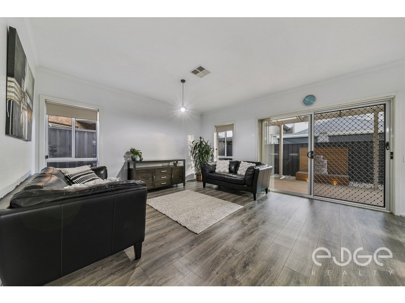 15 Mapleton Circuit, Mawson Lakes SA 5095