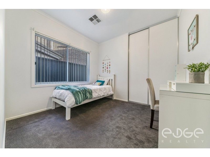 15 Mapleton Circuit, Mawson Lakes SA 5095