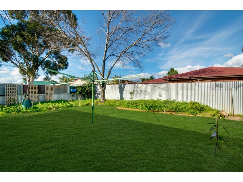 9 President Avenue, Andrews Farm SA 5114