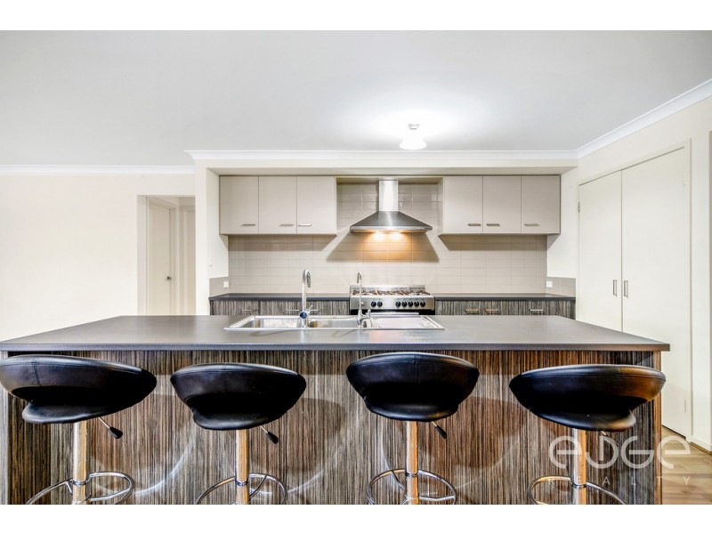 17 Vanessa Drive, Burton SA 5110