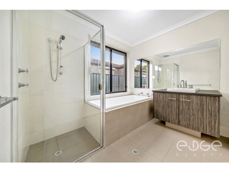 17 Vanessa Drive, Burton SA 5110