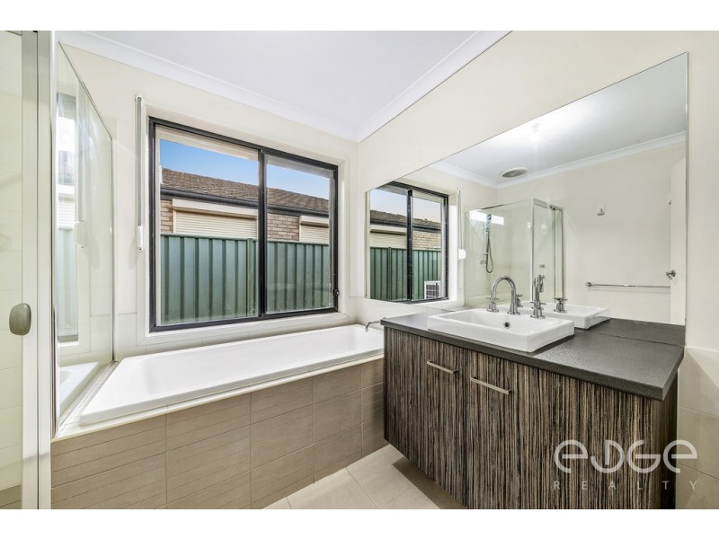 17 Vanessa Drive, Burton SA 5110